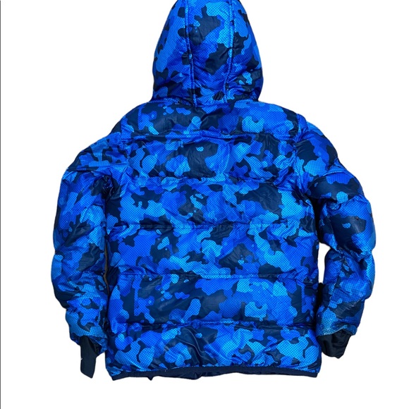 Cloud9 Champion puffer jacket, array of blues, pockets, hooded size: Medium - Picture 2 of 4